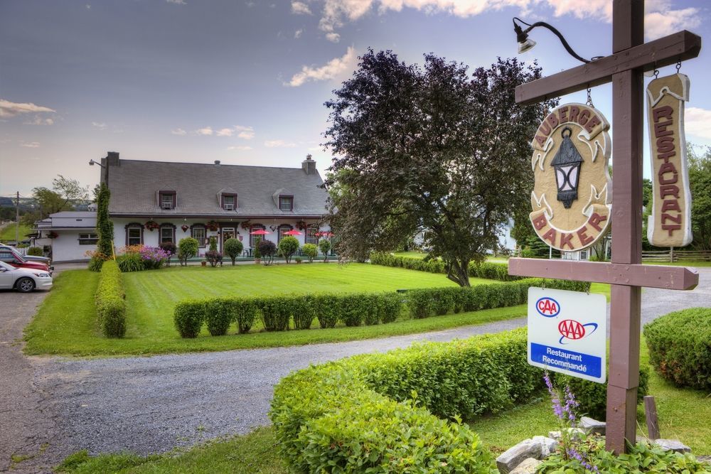 Auberge Baker Chateau Richer Екстер'єр фото