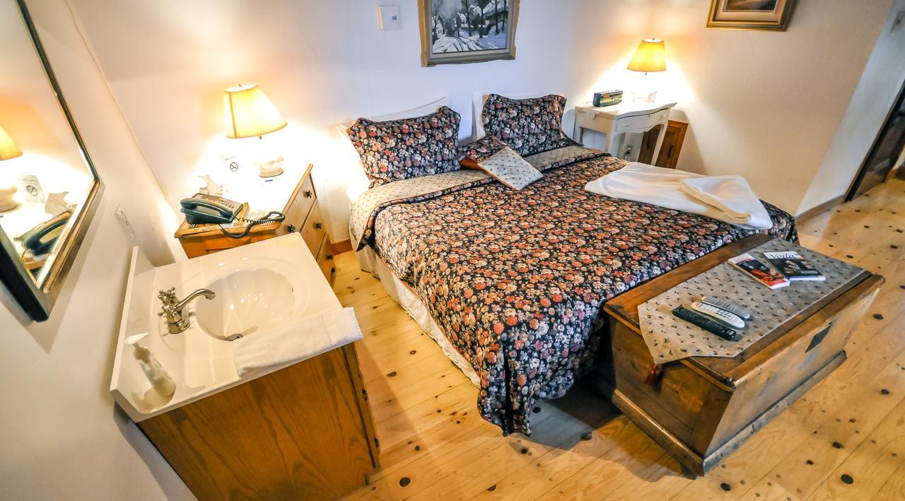 Auberge Baker Chateau Richer Екстер'єр фото