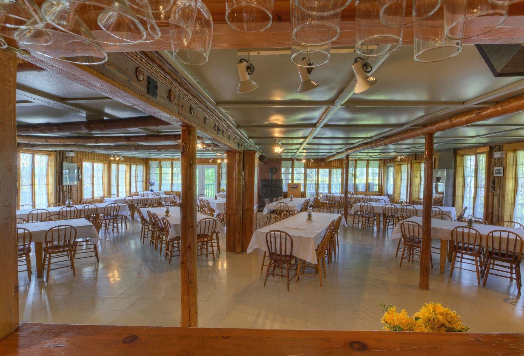 Auberge Baker Chateau Richer Екстер'єр фото